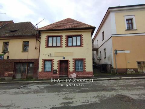 Pronájem obchodního prostoru, Ledeč nad Sázavou, Havlíčkova, 84 m2