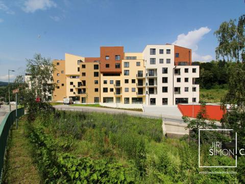 Prodej bytu 4+kk, Český Krumlov - Latrán, Za Jitonou, 89 m2