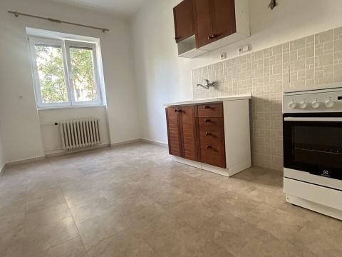 Pronájem bytu 1+1, Praha - Michle, Počátecká, 40 m2