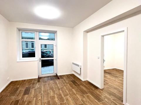 Prodej obchodního prostoru, Praha - Břevnov, Heleny Malířové, 31 m2