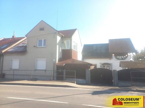 Prodej rodinného domu, Sebranice, 220 m2
