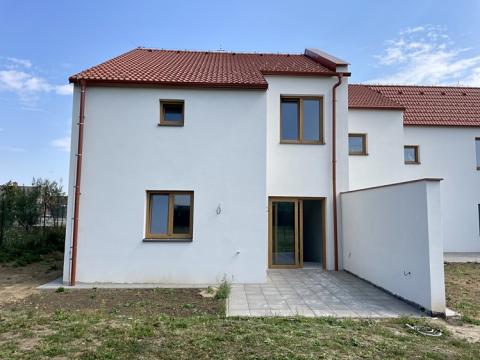 Prodej rodinného domu, Hlubočany, 180 m2