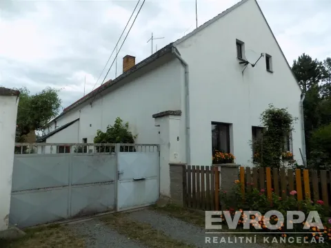 Prodej rodinného domu, Líšťany - Náklov, Náklov, 100 m2