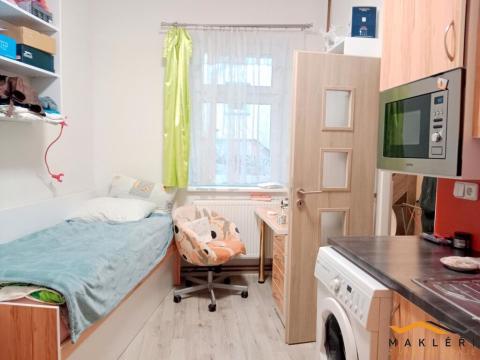 Pronájem bytu 1+kk, Jihlava, Znojemská, 14 m2