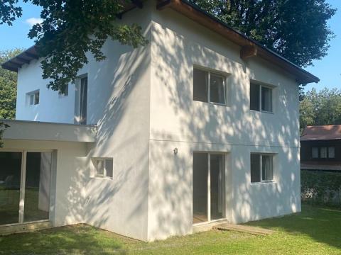 Prodej rodinného domu, Dolní Břežany, U Lesa, 160 m2