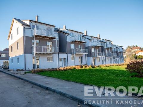 Prodej bytu 3+kk, Vochov, 70 m2