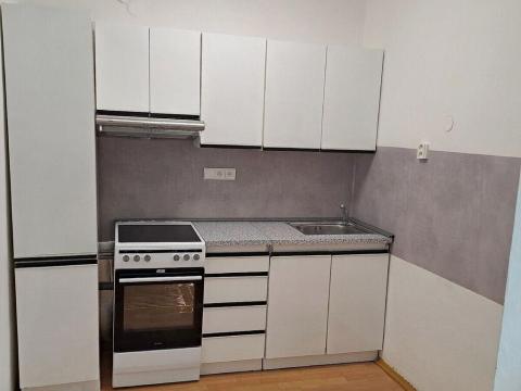 Pronájem bytu 2+kk, Praha - Běchovice, Lilková, 38 m2