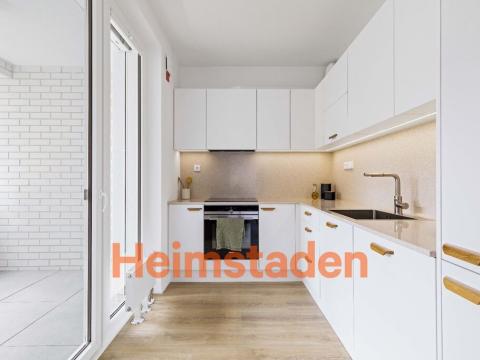 Pronájem bytu 2+kk, Praha - Holešovice, U Pergamenky, 57 m2