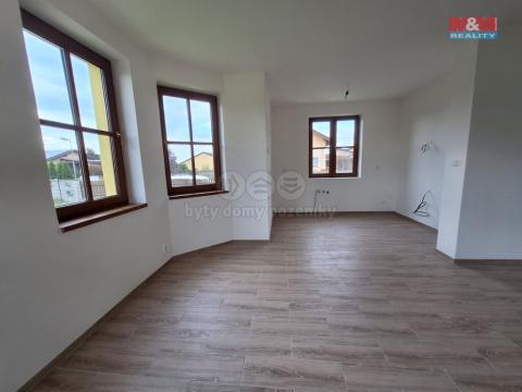 Prodej rodinného domu, Postřižín, Pod Vinicí, 102 m2