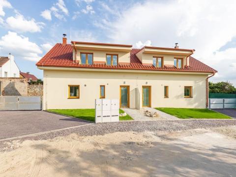 Prodej rodinného domu, Dolní Dunajovice, Úzká, 103 m2