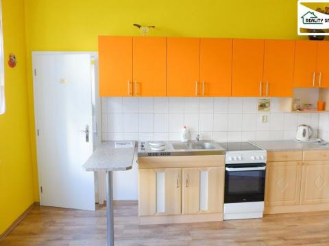 Pronájem bytu 3+1, Františkovy Lázně, Anglická, 100 m2