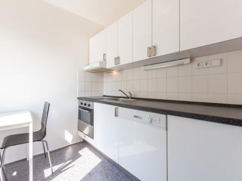 Pronájem bytu 2+kk, Praha - Kobylisy, Havlínova, 40 m2