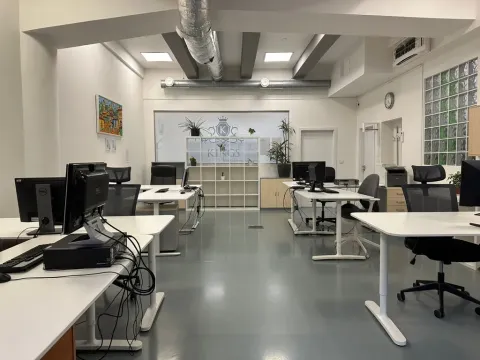 Pronájem kanceláře, Praha - Karlín, Křižíkova, 72 m2