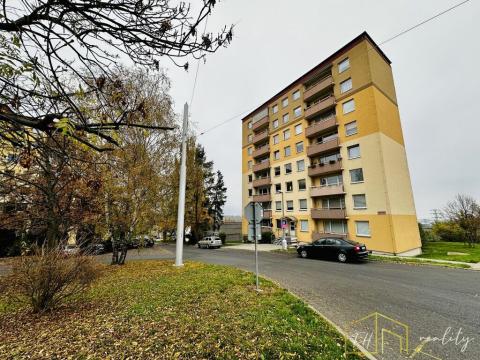 Prodej bytu 3+1, Teplice - Trnovany, Krušnohorská, 68 m2