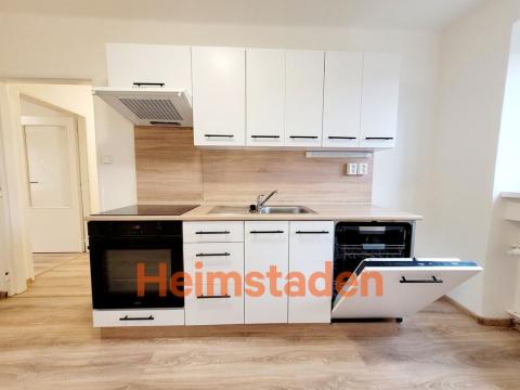 Pronájem bytu 2+1, Havířov - Město, Hlavní třída, 55 m2