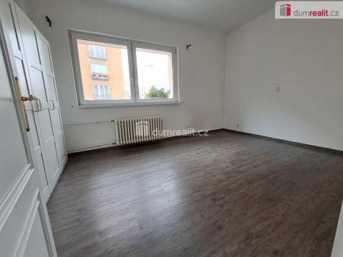 Prodej bytu 2+1, Praha - Strašnice, Na stezce, 62 m2