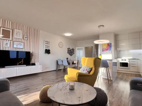 Prodej bytu 3+kk, Praha - Letňany, Škrábkových, 104 m2