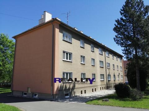 Prodej bytu 2+1, Lubenec, Karlovarská, 69 m2