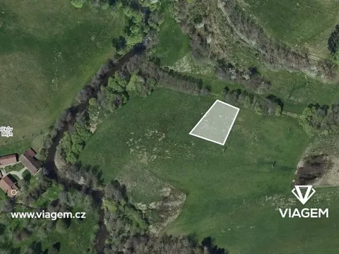 Prodej podílu pole, Divišov, 750 m2