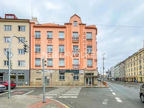 Pronájem kanceláře, Praha - Vysočany, Sokolovská, 34 m2