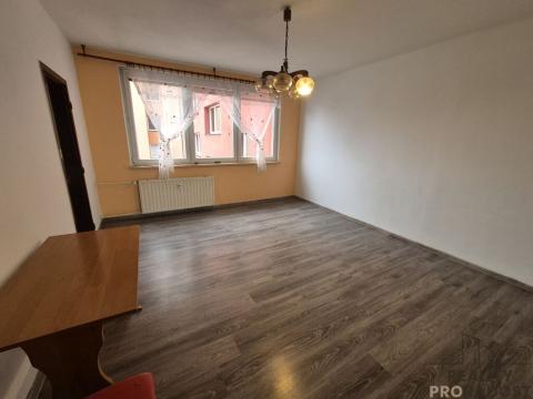 Pronájem bytu 3+1, Jablunkov, Čs. armády, 76 m2