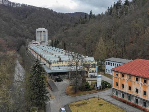 Pronájem skladu, Adamov, 254 m2