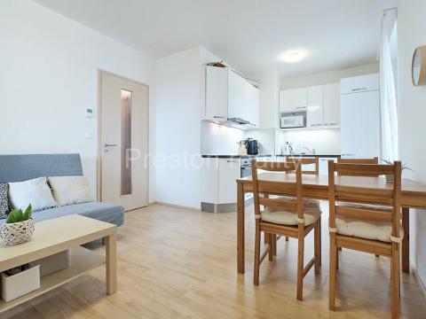 Pronájem bytu 2+kk, Praha - Malešice, Nad úžlabinou, 48 m2