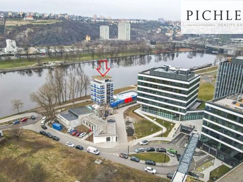 Pronájem kanceláře, Praha - Holešovice, Partyzánská, 96 m2