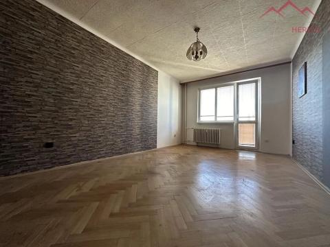 Pronájem bytu 2+1, Chomutov, Vrchlického, 62 m2