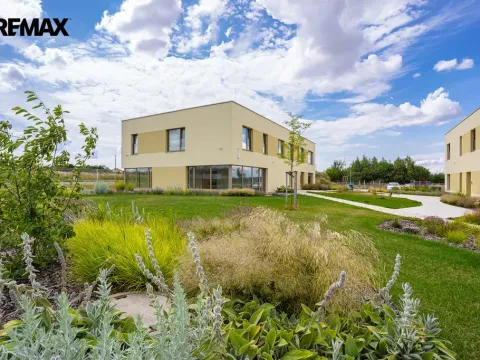 Pronájem obchodního prostoru, Velká Bíteš, 88 m2