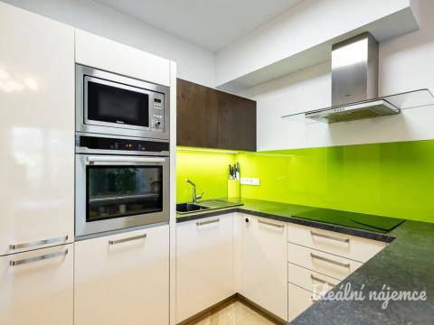 Pronájem bytu 2+kk, Praha - Žižkov, Kališnická, 47 m2
