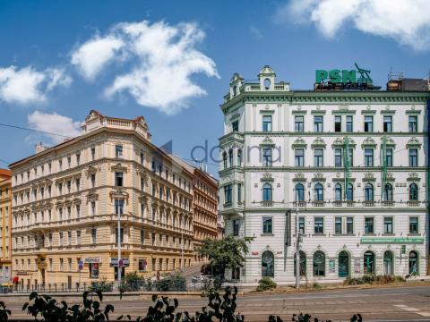 Pronájem kanceláře, Praha - Žižkov, Seifertova, 120 m2