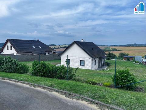 Pronájem rodinného domu, Skapce, 1350 m2