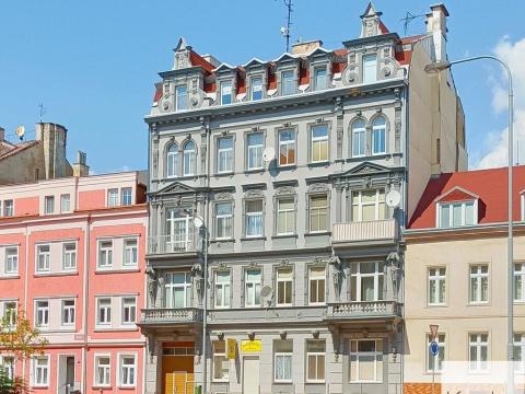 Pronájem bytu 3+kk, Karlovy Vary - Rybáře, Nákladní, 94 m2