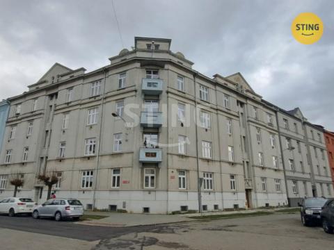 Prodej bytu 2+1, Přerov, nám. Fr. Rasche, 85 m2