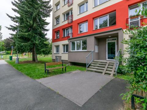 Pronájem bytu 2+kk, Kolín - Kolín II, Rimavské Soboty, 43 m2