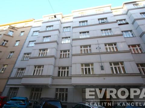 Pronájem kanceláře, Praha - Holešovice, Pplk. Sochora, 160 m2