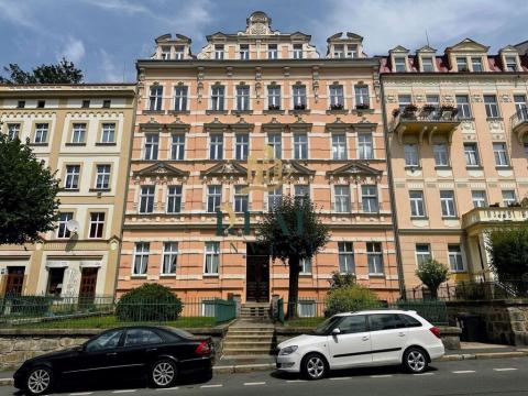 Prodej bytu 2+kk, Karlovy Vary, Na Vyhlídce, 78 m2