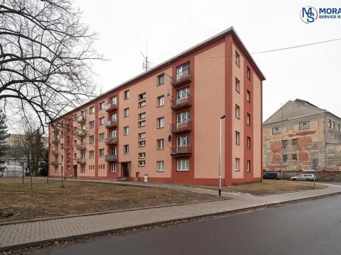 Prodej bytu 2+1, Bruntál, Jesenická, 56 m2