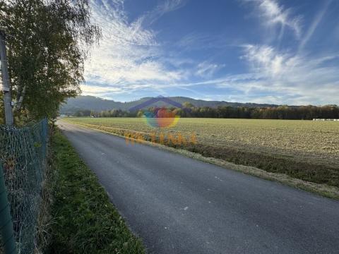 Prodej pozemku pro bydlení, Frýdlant nad Ostravicí - Frýdlant, 2336 m2