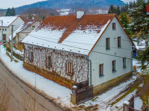 Prodej rodinného domu, Blíževedly - Litice, 250 m2