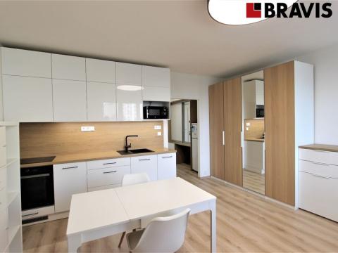 Pronájem bytu 1+kk, Brno - Líšeň, Elplova, 32 m2