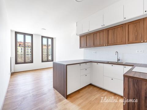 Pronájem bytu 1+kk, Praha - Smíchov, Vackové, 32 m2