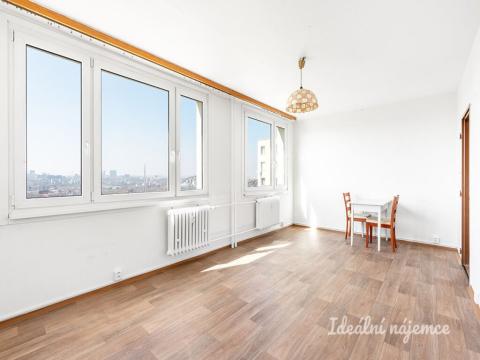 Pronájem bytu 2+1, Praha - Záběhlice, Bramboříková, 57 m2