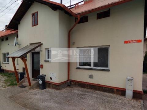 Prodej bytu 3+1, Stará Paka, U Továrny, 115 m2