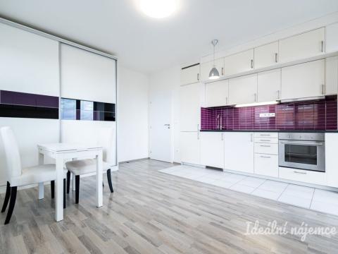 Pronájem bytu 2+kk, Praha - Kyje, Farkašova, 43 m2
