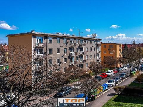 Prodej bytu 3+1, Chomutov, Čechova, 60 m2