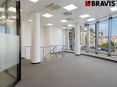 Pronájem obchodního prostoru, Brno, Orlí, 192 m2