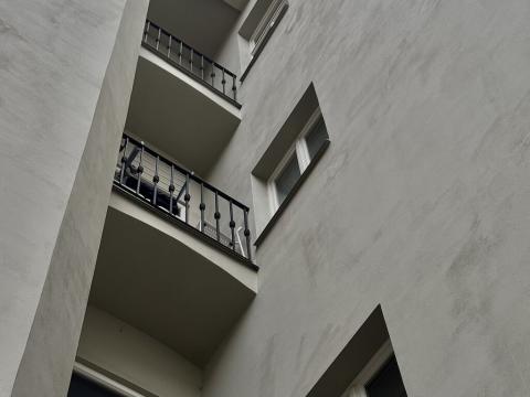 Prodej činžovního domu, Praha - Karlín, 1200 m2