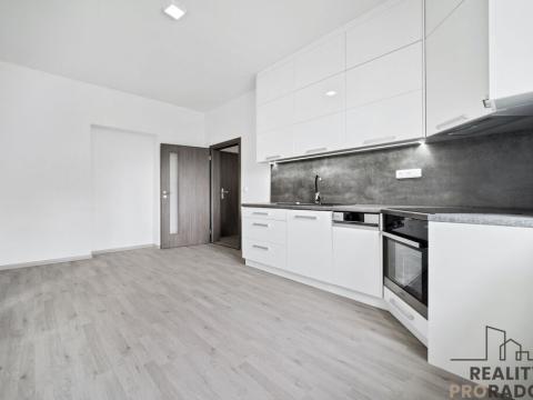 Prodej bytu 2+kk, Hlinsko, Máchova, 55 m2
